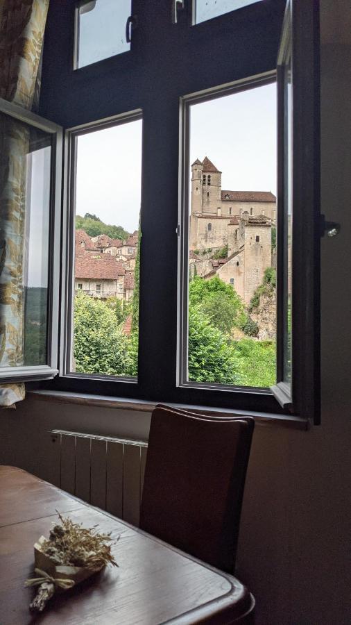 Gite Du Tourneur Studio Au Coeur De Saint Cirq Экстерьер фото